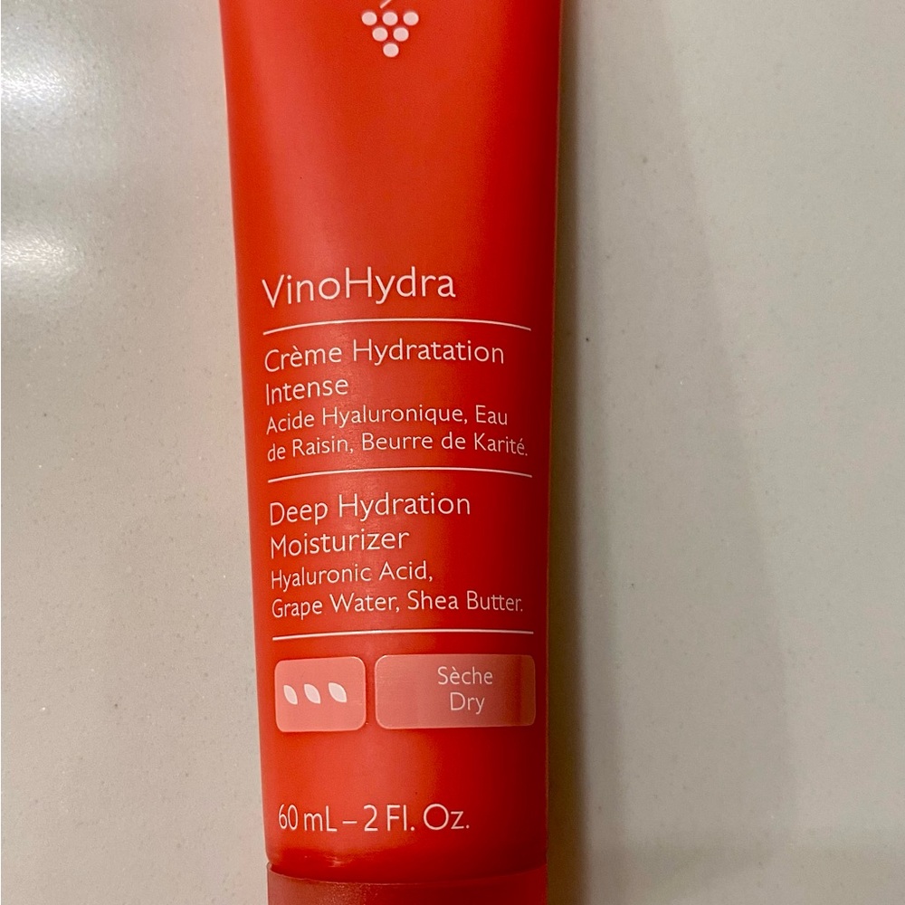 Caudalie VinoHydra Deep Hydration Moisturizer - Red